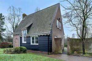 Woning te huur: Bossestraat, Woensdrecht Woensdrecht