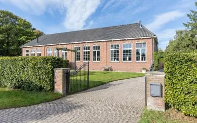 Twee-onder-één-kap te koop: Bossingel 10, Verspreide huizen ten zuiden van Opende Opende