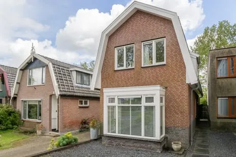 Vrijstaande woning te koop: Bosstraat 36A, Winkel Bomenbuurt en Winkelmadepark Winkel