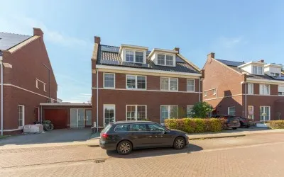 Tussenwoning te koop: Bost 8, Veldhoven