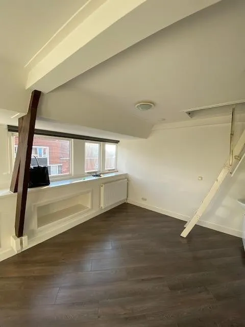 Kamer te huur: Bote van Bolswertstraat 2A-5, Molenpad Leeuwarden