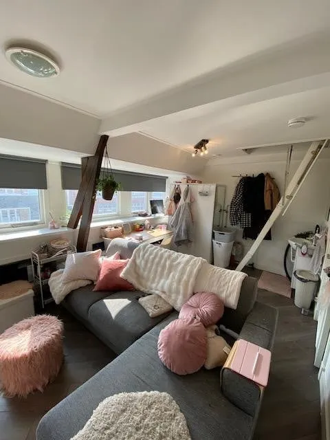 Kamer te huur: Bote van Bolswertstraat 2A-5, Molenpad Leeuwarden
