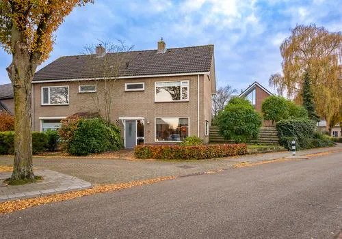 Twee-onder-één-kap te koop: Boterakkers 15, Wezep-Oost Wezep