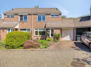 Tussenwoning te koop: Boterbloem 60, Purmerend