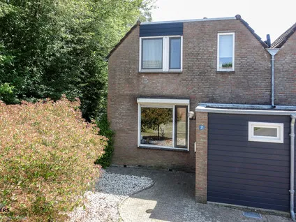 Corner house for sale: Boterbloemstraat 21, Reuver Reuver