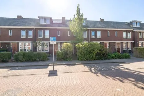 Tussenwoning te koop: Boterbloemstraat 23, Zeegsingel e.o. Arnhem