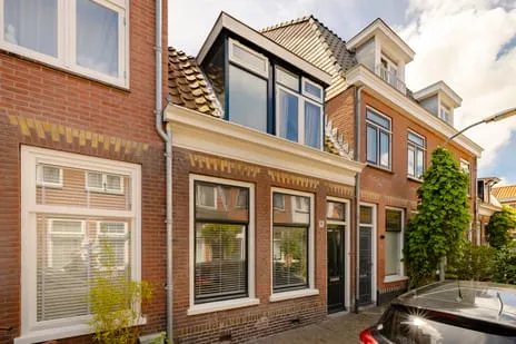 Twee-onder-één-kap te koop: Boterstraat 8, Leidsebuurt-oost Haarlem