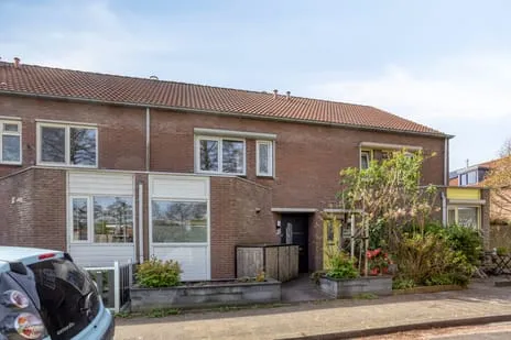 Tussenwoning te koop: Botertonstraat 25, Maten- en Zuivelbuurt Purmerend
