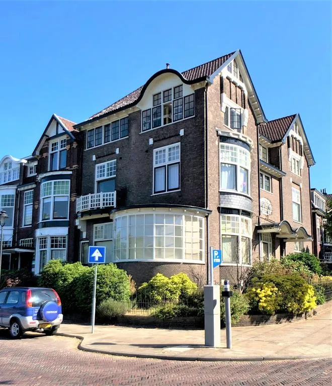 Tussenwoning te huur: Bothaplein 1, Arnhem