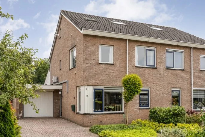 Twee-onder-één-kap te koop: Botterkamp 25, Beilen Beilen