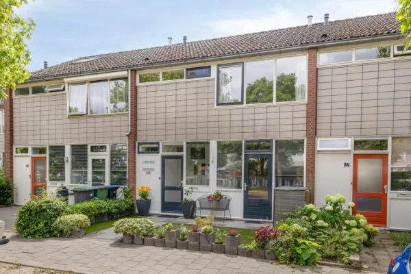 Tussenwoning te koop: Botterland 135, Stegeslag Zevenaar