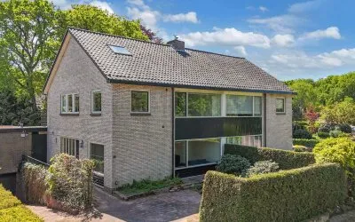 Twee-onder-één-kap te koop: Botterwijnseweg 7, Sijsjesberg Huizen