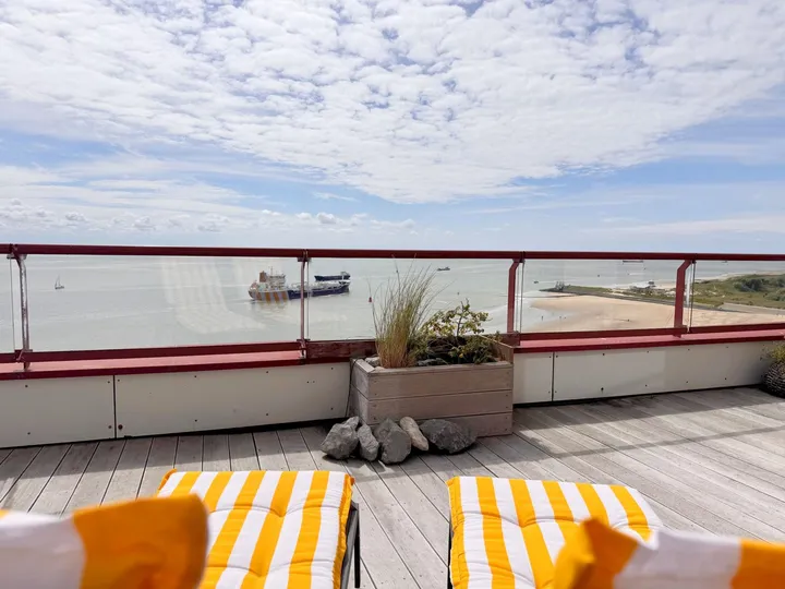 Apartment for sale: Boulevard Bankert 854, Boulevards Bankert en Evertsen Vlissingen
