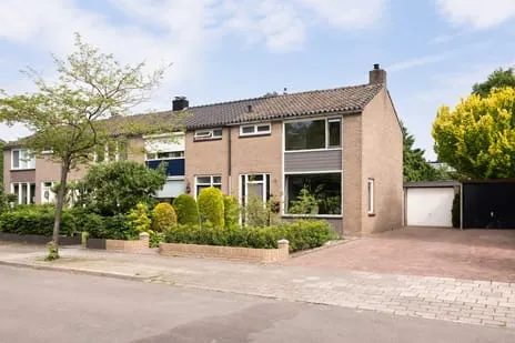 Hoekwoning te koop: Boumanlaan 11, Otterlo dorp Otterlo