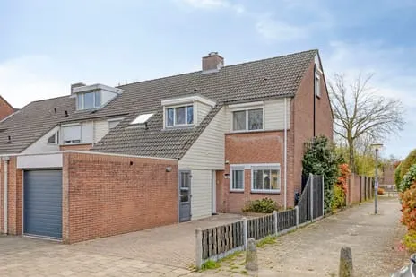 Hoekwoning te koop: Bourgognelaan 26, Achtse Barrier-Gunterslaer Eindhoven
