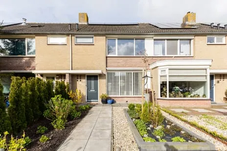 Tussenwoning te koop: Bourgondiëweg 55, Princenhof Bovenkarspel Bovenkarspel