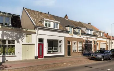 Tussenwoning te koop: Boutershemstraat 10, Bergen Op Zoom