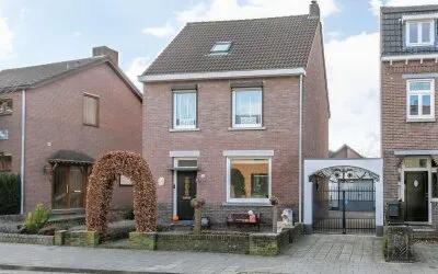 Vrijstaande woning te koop: Bouwbergstraat 34, Schinveld Schinveld
