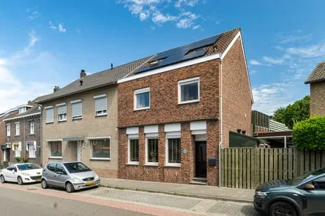 Tussenwoning te koop: Bouwbergstraat 9, Schinveld Schinveld