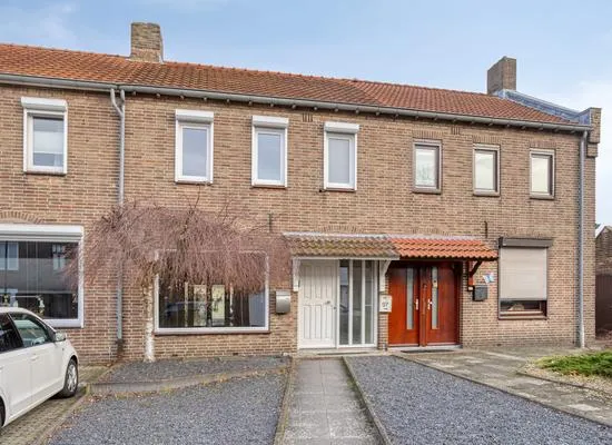 Tussenwoning te koop: Bouwbergstraat 93, Schinveld Schinveld