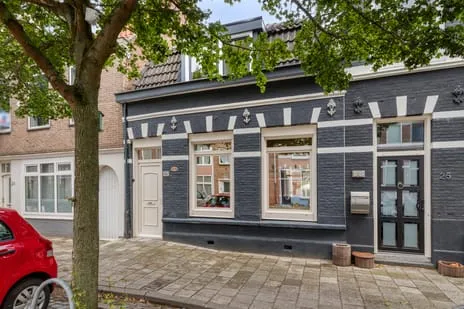 Tussenwoning te koop: Bouwen Ewoutstraat 23, Scheldestraat e.o. Vlissingen