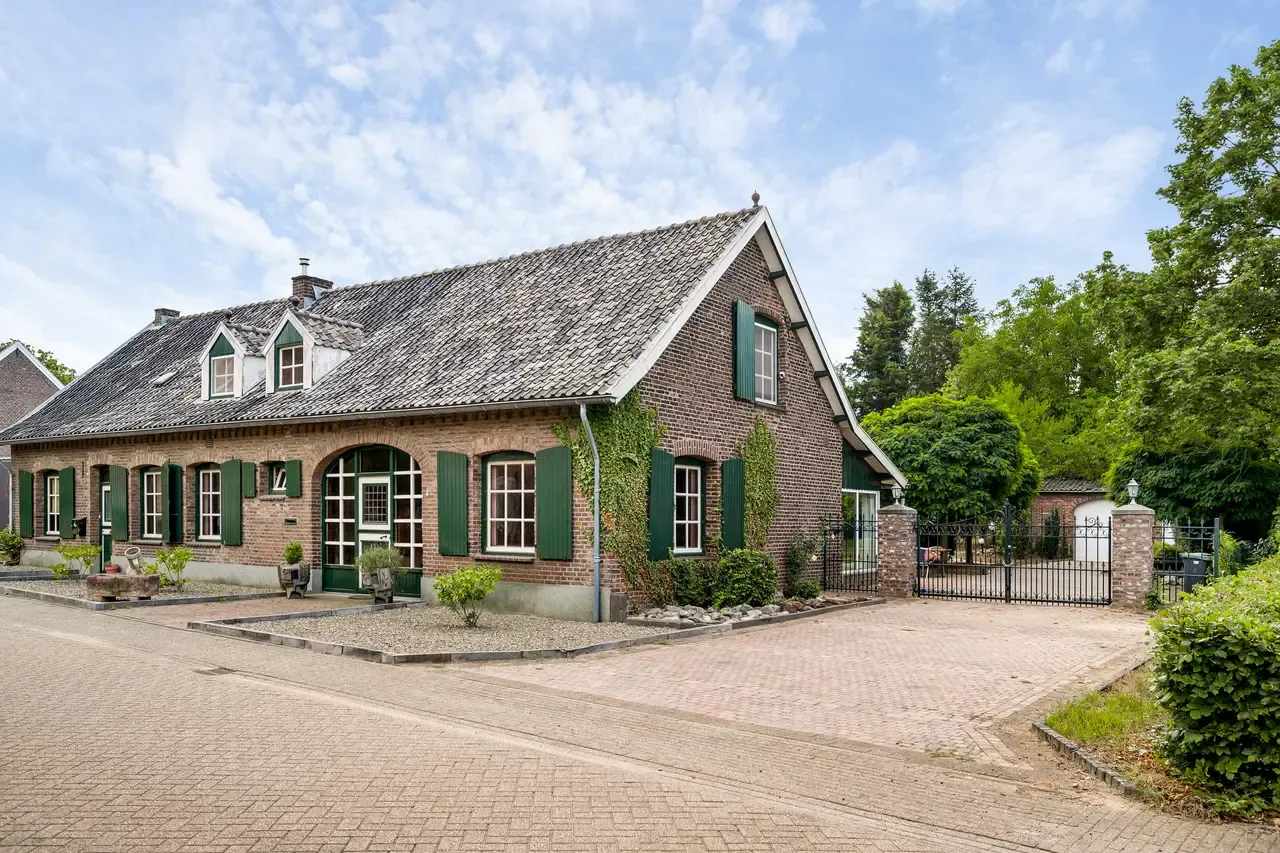 Twee-onder-één-kap te koop: Boven Boukoul 4, Swalmen