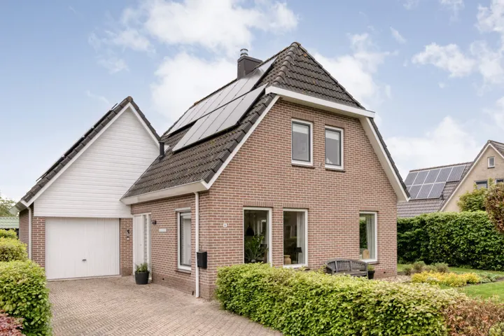 Vrijstaande woning te koop: Bovenboer 18, Veeningen Veeningen