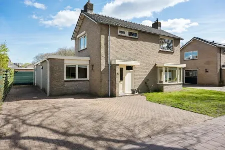 Vrijstaande woning te koop: Bovendiepen 15, Zuidlaren Zuidlaren