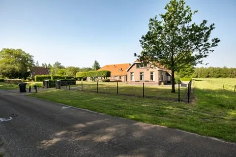 Detached house for sale: Bovendiepsterweg 4, Verspreide huizen Sellingen Sellingen