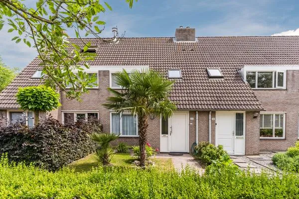 Tussenwoning te koop: Bovenhei 110, Heikant-Oost Veldhoven