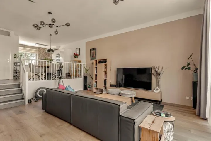 Woning te huur: Bovenkerkerweg, Nes aan de Amstel Amstelveen