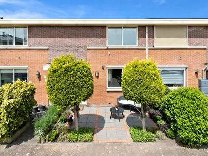 Tussenwoning te koop: Bovenkruier 4, Schipluiden Schipluiden