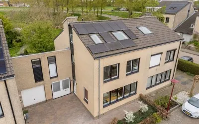 Tussenwoning te koop: Bovenmonde 33, Lekboulevard Nieuwegein