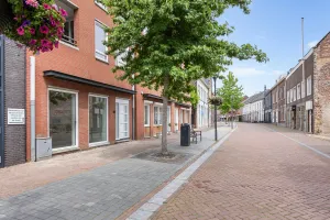 Appartement te koop: Bovenste straat 68, Echt