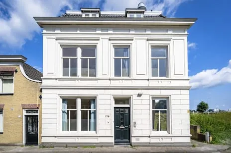 Twee-onder-één-kap te koop: Bovenstraat 176, Oud IJsselmonde Rotterdam