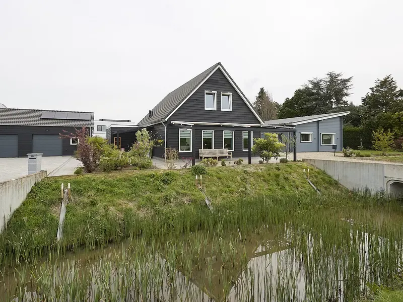 Vrijstaande woning te koop: Braakmanweg 14A, Philippine