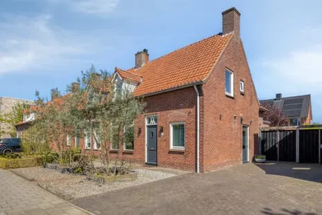 Twee-onder-één-kap te koop: Braakven 29, Berlicum Berlicum