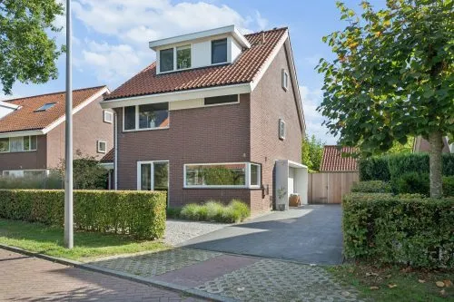 Vrijstaande woning te koop: Braamberg 4, Ede