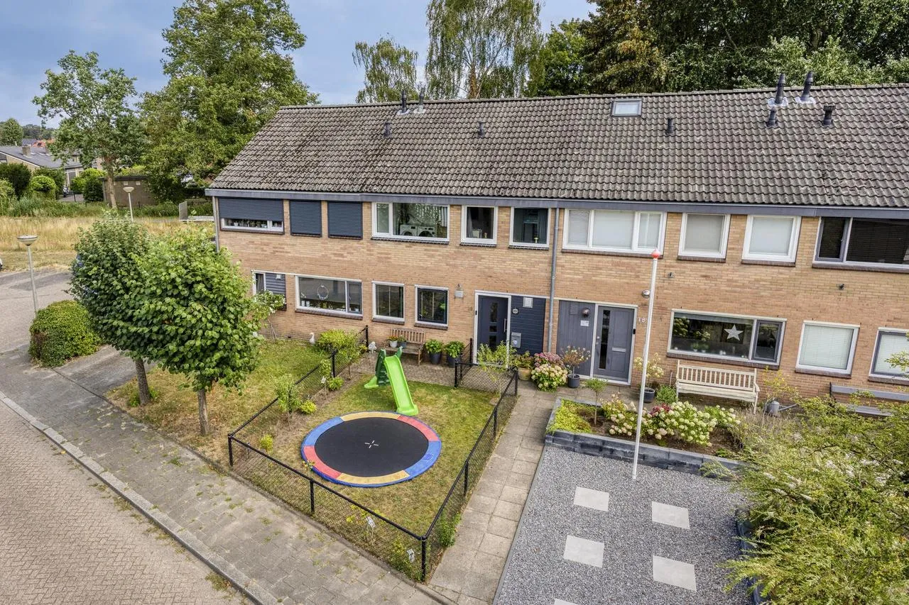 Tussenwoning te koop: Braamkamp 20, Heerde