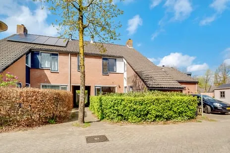 Hoekwoning te koop: Braamsluiper 3, Maartensdijk Kern Maartensdijk