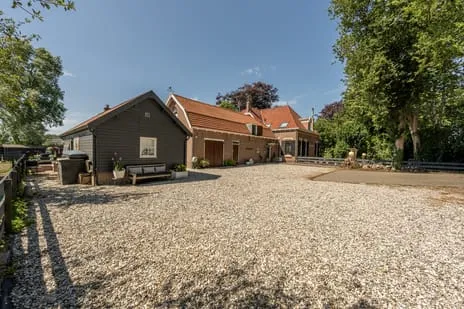 Vrijstaande woning te koop: Brabersweg 25, Mijnsheerenland