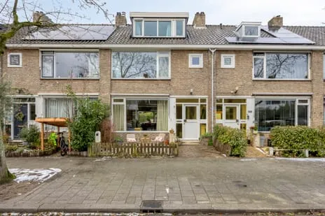 Tussenwoning te koop: Brahmslaan 39, Rotterdam