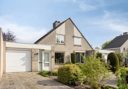 Tussenwoning te koop: Brahmsstraat 14, Cathalijne en Kinderbos Sint-Oedenrode