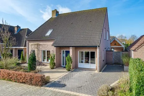 Vrijstaande woning te koop: Brahmsstraat 15, Plein 2 Schijndel
