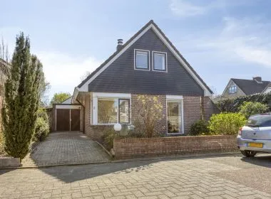 Vrijstaande woning te koop: Brahmsstraat 2, Componistenbuurt Veenendaal