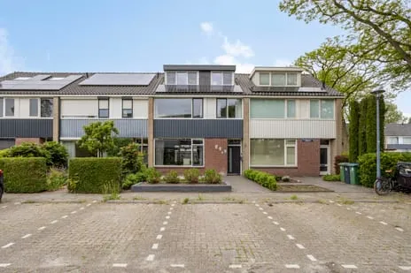 Tussenwoning te koop: Brahmsstraat 4, Componistenbuurt Oosterhout (Nb)