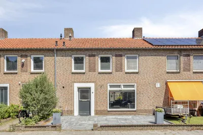 Tussenwoning te koop: Braillestraat 9, Bikkelkamp Grave