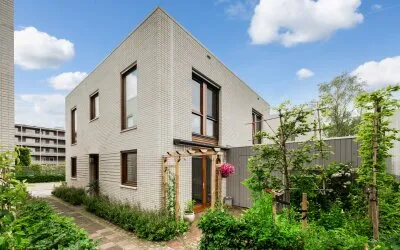 Twee-onder-één-kap te koop: Brandemeer 9G, Bilgaard Leeuwarden
