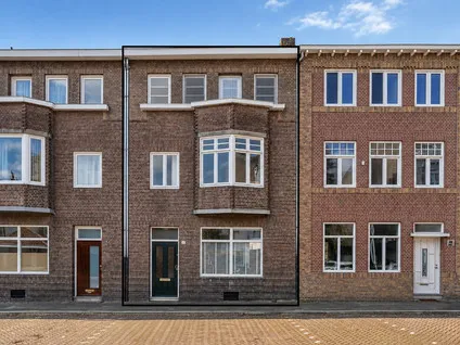 Tussenwoning te koop: Brandenburgerweg 12, Mariaberg Maastricht