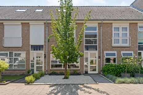 Tussenwoning te koop: Brandlicht 21, Veeneslagen West Rijssen